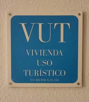 Certificado, premio, señal o documento que está expuesto en Carlina Canfranc