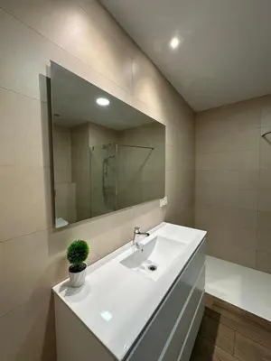 Un baño de Yvacas 1A