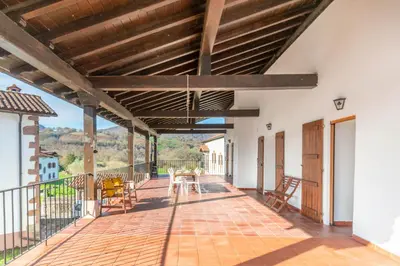 Un balcón o terraza de Espaciosa casa rural en pleno corazón del Baztán