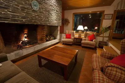 Zona de estar de Hotel Els Avets