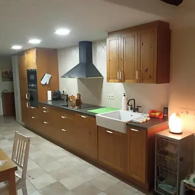 Una cocina o zona de cocina en Ca la Mariana