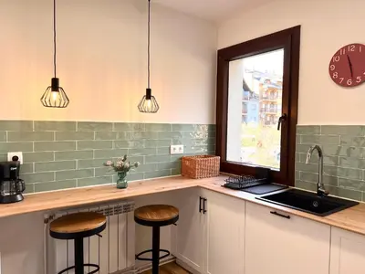 Una cocina o zona de cocina en Apartaments Casa Mata - L'Amfitriona
