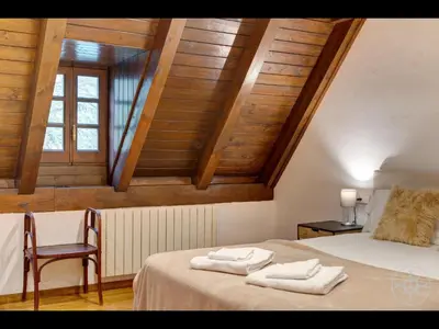 Cama o camas de una habitación en CASA SALIENT de Alma de Nieve