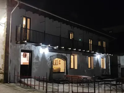 Edificio en el que se encuentra la casa o chalet