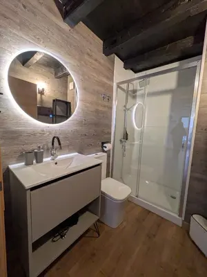 Un baño de Casa Xauri