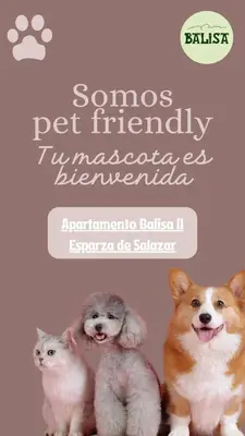 Mascotas con sus dueños en Apartamentos Rurales Balisa