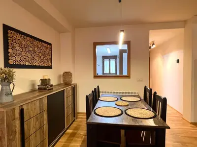 Plano de El Secret del Pirineu - L'Amfitriona