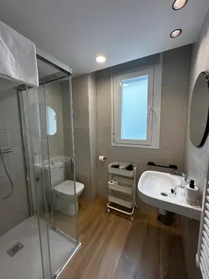 Un baño de VTZ Los Balcones del Casco