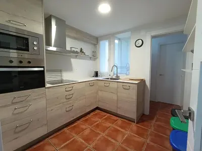 Una cocina o zona de cocina en Pamplona centro Mercaderes 12
