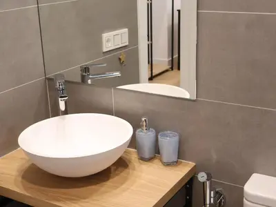Un baño de Loft moderno en Lezkairu UAT01756