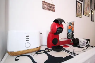 Utensilios para hacer té y café en Gran Piso con Parking Privado