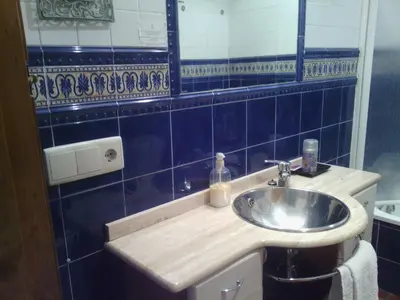 Un baño de Ganbara