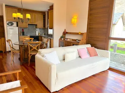 Una cocina o zona de cocina en Apartament amb una terrassa única by RURAL D'ANEU