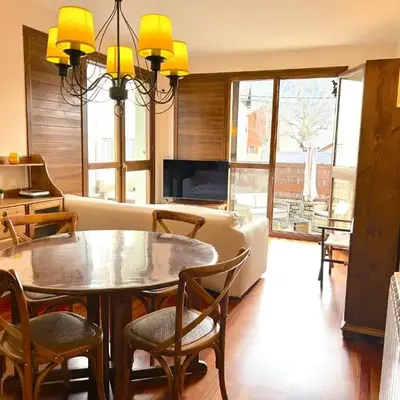 Apartament amb una terrassa única by RURAL D'ANEU