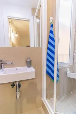 Un baño de Stay in Zaragoza's historic center