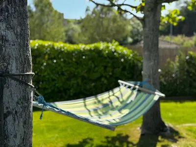 Jardín al aire libre en Era de Cal Baro - Casa rural con gran piscina y jardin