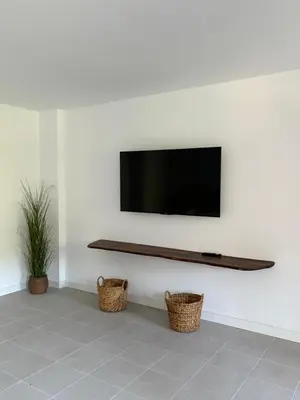 Una televisión o centro de entretenimiento en Maitetxu Txiki