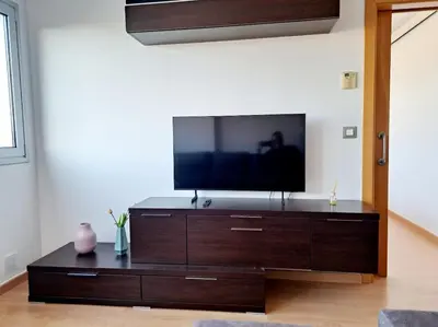 Una televisión o centro de entretenimiento en Pont Vell