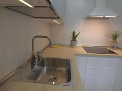 Una cocina o zona de cocina en Conde de Lerín by Clabao