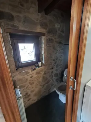 Un baño de Borda Piñana