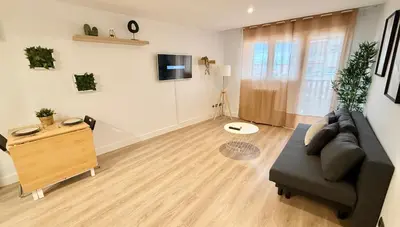 Una televisión o centro de entretenimiento en Vive Zaragoza XII