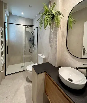 Un baño de Plaza Teobaldos