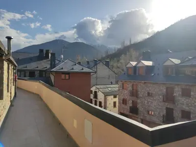 Vista general de una montaña o vista desde el apartamento