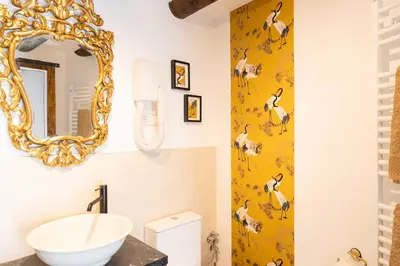 Un baño de Casa VIDOSA y Casa MAILO unidas
