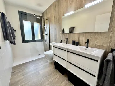 Un baño de Casa Cal Canó