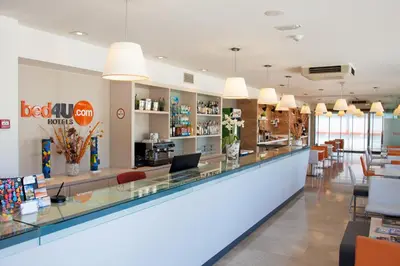 Bebidas en Hotel Bed4U Tudela