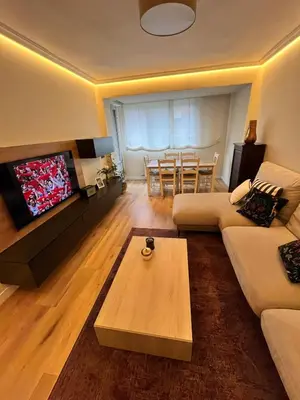 Una televisión o centro de entretenimiento en Casa Elso Pamplona
