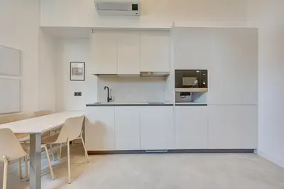 Una cocina o zona de cocina en Apartamentos la Colmena by Clabao