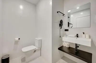 Un baño de Apartamento MYE 2 by Clabao