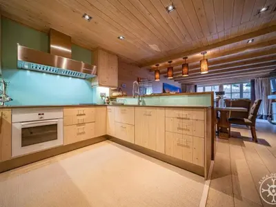 Una cocina o zona de cocina en CASA SOLEI en Val de Ruda