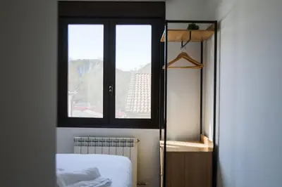 Cama o camas de una habitación en Modern flat for Pyrenees Adventures - Free Parking