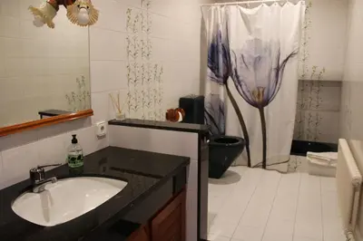 Un baño de Dúplex Tremp