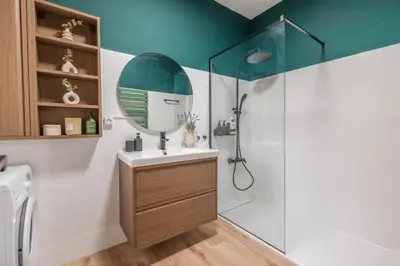 Un baño de Casa Queral Xerta