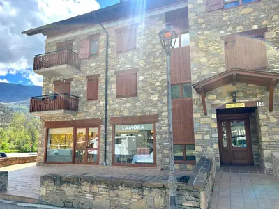 Edificio en el que se encuentra el apartamento