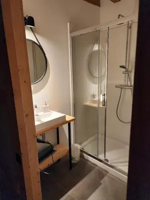 Un baño de Casa Cabalero