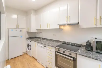 Una cocina o zona de cocina en Acogedor apartamento en el corazón de Estella