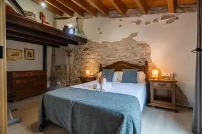Cama o camas de una habitación en La Caseta de Freixenet Encanto rural y natural
