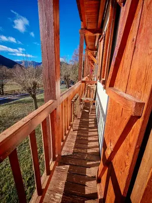 Un balcón o terraza de Moderno, luminoso y funcional con balcón - Cuc 3