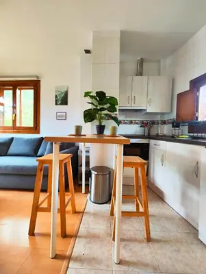 Una cocina o zona de cocina en Apartamento Sobremonte: vistas al Rio Gallego