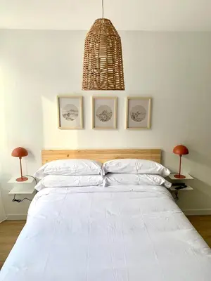 Cama o camas de una habitación en BERENGUER HUESCA con parking