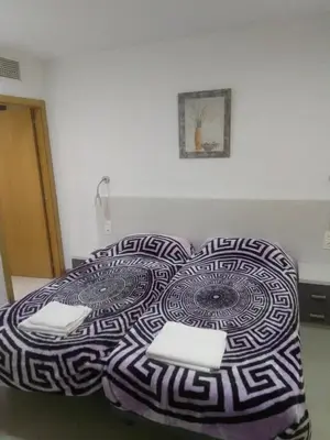 Plano de Hostal la covacha