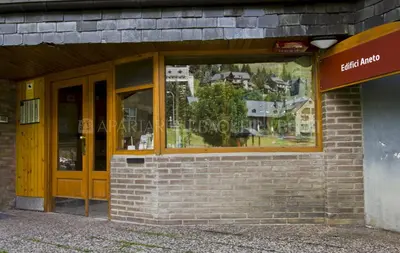 Fachada o entrada de Apartarent 1500 - Apartamento Montlude