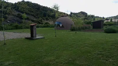 Paisaje cerca de este tented camp