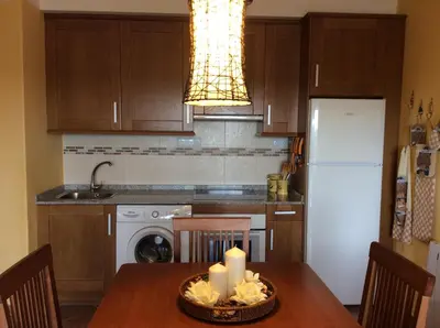 Una cocina o zona de cocina en Balcón De Garbisón