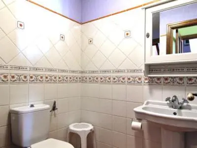 Un baño de Casa Chaparrete