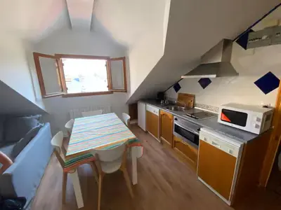 Una cocina o zona de cocina en Los Arcos de Escarrilla